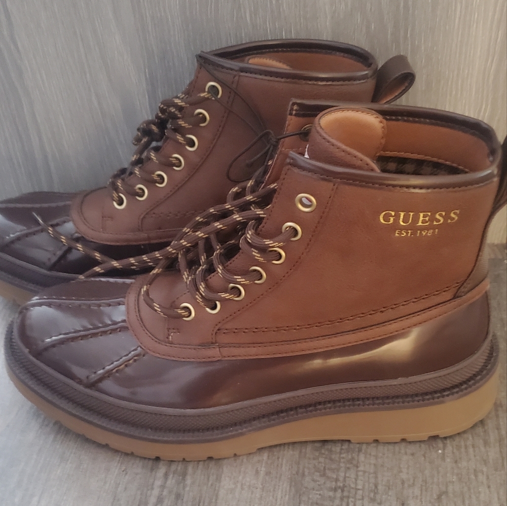 SOLD!!! Guess Boots